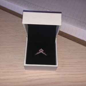 PANDORA RINGS STACKED SET